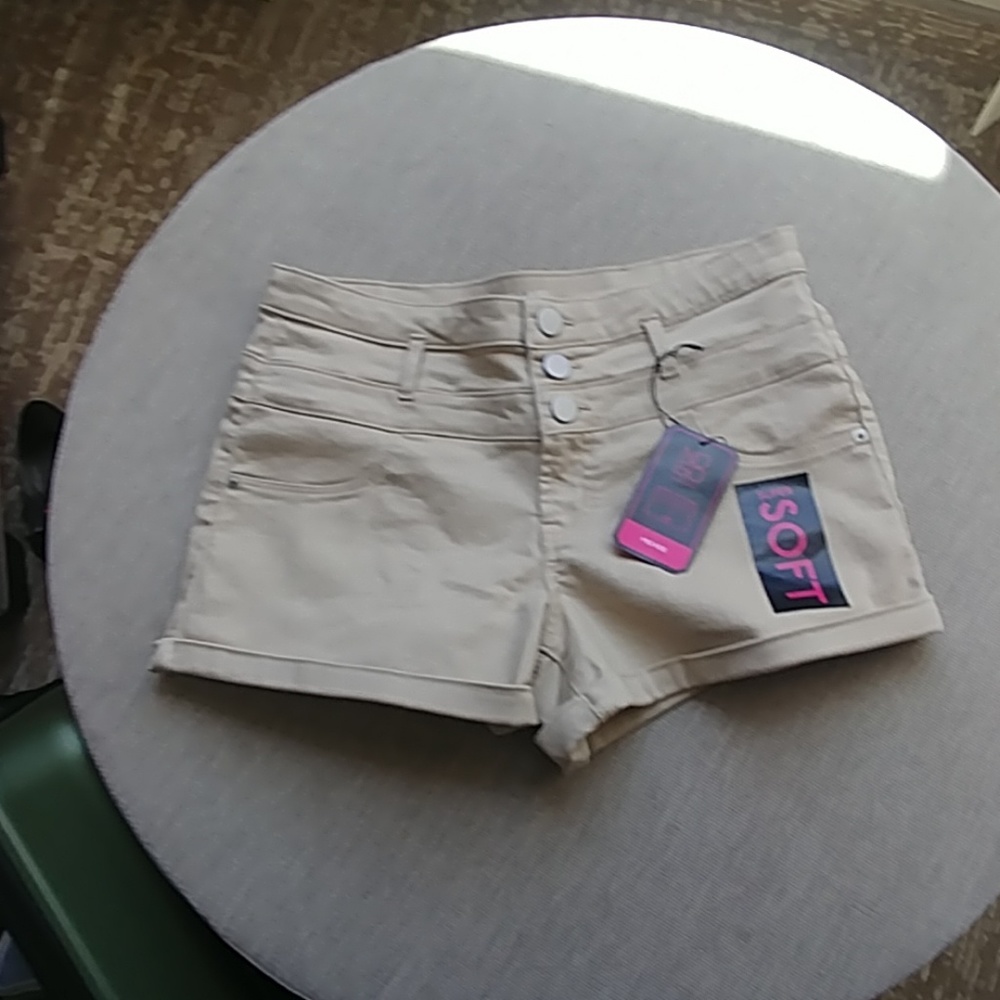 Mid Rise Shorts - Picture 2 of 4